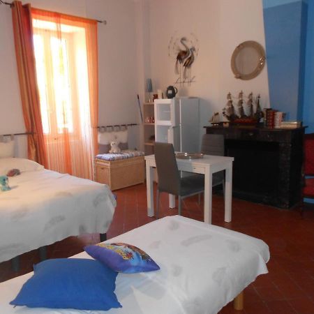 L'Abri Du Vent Bed and Breakfast Fitou Εξωτερικό φωτογραφία